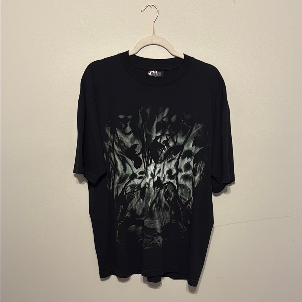Menace Fw22 Motherland tee
